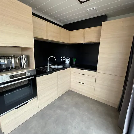 A Klimatisiert Am Du Der Holiday home Giffaumont-Champaubert
